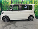 大好評のボディコーティング「弾スプラッシュコート」もご納車までに施工可能。通常のガラスコートと異なる、耐久年数6年の無機質ガラスコーティングが、ボディをキレイな状態に保ってくれます。