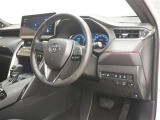 運転席は視界が広く運転しやすいです。