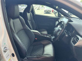 一目でわかる品質表示。厳しいチェックをクリアした高品質車両を揃えています。