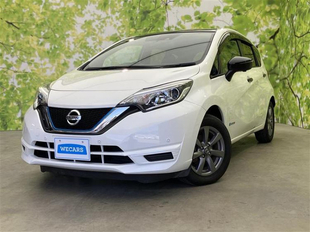 ノート 1.2 e-POWER X ブラックアロー