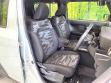 運転席シート廻りは使用感も少なく、良好な状態となっています。丁寧に使われていたことがよくわかりますね。