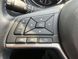 ステアリングスイッチ搭載!ハンドルひとつで手を離さなくても運転中視線をそらさなくても操作が出来て便利です