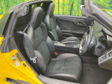 運転席シート廻りは使用感も少なく、良好な状態となっています。丁寧に使われていたことがよくわかりますね。
