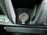 シガーソケット用の充電器が使用可能です!