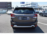 まごころクリーニング施工後納車致します。1全席シートクリーニング2内容パネル汚れ落とし3エンジンルーム洗浄4アルミホイール洗浄5室内消臭、除菌、抗菌6ラッピング計6点を実施して清潔な状態でございます