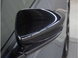 【ドアミラーウインカー】格好良さだけではなく対向車両からの視認性もよく安全に走行する為の安全装備のひとつです。