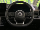 【純正革巻きステアリング】上質な革を使用することで、手にしっかり馴染みとても運転しやすいハンドルです♪