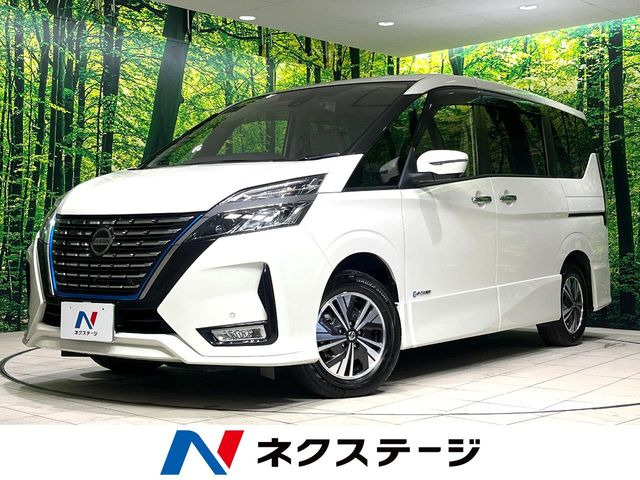 セレナ 1.2 e-POWER ハイウェイスターV 