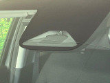 【ホンダセンシング】走行中に前方の車両等を認識し、衝突しそうな時は警報とブレーキで衝突回避と被害軽減をアシスト。より安全にドライブをお楽しみいただけます。