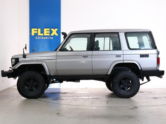 トヨタ ランドクルーザー70 4.2 ZX ディーゼル 4WD の中古車詳細
