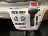 納車前にはプロのメカニックが、各部の点検を行います。ディーラーにしか出来ない品質、そしてサービスできっと満足していただけると思います!