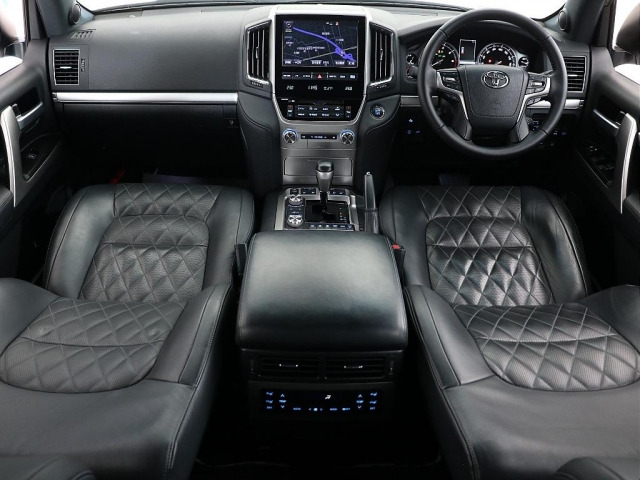 トヨタ ランドクルーザー200 4.6 ZX Gフロンティア 4WD の中古車詳細