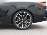 255/35R19