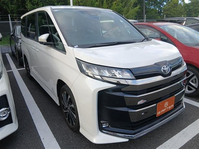 ノア 2.0 S-Z 禁煙車 純正ナビ バックカメラ