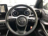 ハンドルは車を運転する上で、ずっと握っている重要なパーツです。手にフィットする物がいいですよね♪