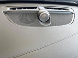 【Bowers & Wilkins】ボルボのプレミアムオーディオ。車内空間という特殊な環境に100年以上の伝統を持つイェーテボリ交響楽団の音響を再現した「コンサートモード」を搭載。