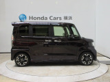 全長339cm、幅147cm、高さ179cmのお車になります。