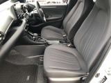 【運転席・助手席】です!実際お座りいただくのが分かりやすいと思いますので、ぜひお気軽にご来店ください♪状態もいいですよ☆