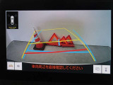 バックガイドモニターを装備しています、車庫入れもラクラクです。