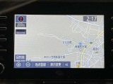 【純正ナビ】人気の純正ナビを装備しております。ナビの使いやすさはもちろん、オーディオ機能も充実!