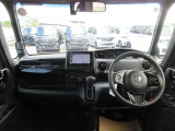 視界が良好でどなたでも運転がしやすいのでお勧めです!!