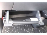 グローブBOX