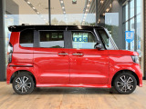 ■定期点検とオイル交換をセットしたプランもあり、プロに任せて愛車のコンディションを長く良好な状態に保てます。
