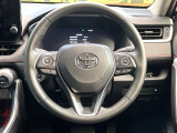 【純正革巻きステアリング】上質な革を使用することで、手にしっかり馴染みとても運転しやすいハンドルです♪