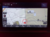 ホンダ独自のインターナビを装備しております!よりリアルタイムの交通渋滞情報を取得できたりとドライブが快適になりますよ♪