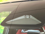 【プリクラッシュセーフティ】前方の車両等を検知し、衝突しそうな時は警報で注意を促し、ブレーキを踏む力をサポート。ブレーキを踏めなかった場合は衝突被害軽減ブレーキが作動、衝突回避をサポートします。