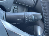 【 オートライト 】オートライトなのでライトの点け忘れを気にすることなく運転が出来ます♪//