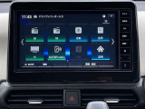 カーナビは、Bluetooth対応の純正大画面メモリーナビが装着されています。