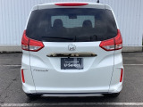 車検整備付法定点検に加えてエンジンルーム、足まわり、下まわり等の「Honda中古車商品化基準」に基づいた点検や、ナビやオーディオ、エアコンなど装備品についての作動確認を実施いたします。