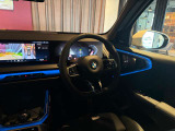 ☆センターパネルを運転席側に僅かに傾けたBMW独特のインパネ☆【駆け抜ける歓び】はここからもスタートしております☆