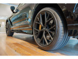 【SKY GROUP】BMW、MINI、VOLVO、JAGUAR、LANDROVER、PORCHE、MASERATI、LAMBORGHINI、ASTON MARTINの他14ブランドの輸入車を取り扱う正規ディーラーです。新潟県/神奈川県/東京都中心に全国で販売をしております。