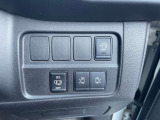 両側オートスライドドア装備!運転席やドアのスイッチ、リモコンキーでも開閉操作できるので便利ですよ!