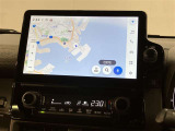 いまや必須装備「ナビゲーション」搭載!知らない場所にスイスイッとドライブ。もう、これなしではハンドルを握れませんね!でも運転中の操作は危険ですのでご注意ですね☆