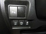 当社には、電動四輪スクーターも取扱いをしてます。歩くのが大変な方、運転免許証の更新をあきらめた方、ぜひ乗ってみて下さい。あなたの足になります。簡単運転、免許不要です。お問合せ番号は 0778-52-1246まで!