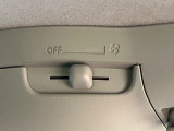 【サーキュレーター】エアコンの風を後部座席まで届けてくれ、広い車内空間でも素早く快適な温度になります♪真夏や真冬に便利な機能です。