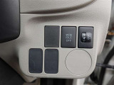 アイドリングストップ機能がついているので、停車時にエンジンを止めて燃料消費を抑えます。環境にもお財布に優しいですね♪