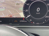 弊社新車拠点からの下取りワンオーナー車です。弊社整備工場にて点検整備を行ったうえで認定中古車保証を付帯しご納車いたしますのでご安心ください。