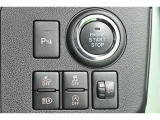 サポカーは、高齢運転者を含めたすべてのドライバーによる交通事故の発生防止・被害軽減対策の一環として、国が推奨する新しい自動車安全コンセプトです。詳しくは販売店スタッフまでおたずねください。