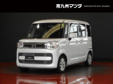 中古車専門再生工場にて熟練専任スタッフが丁寧に清掃、仕上げを実施しております。また、お客様に安心してご検討いただける様、公取協が定める基準に基づき車両検査を実施し、車両状態評価証を発行しております。