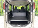普段のお買い物や通勤、送迎等に十分な荷室スペースを確保しております。セカンドシートを倒すと、大きな荷物の積載も可能です♪