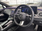 中古車だけではなく、新車も多岐にわたり、正規輸入車販売を行っております。全国選りすぐりの仕入ネットワークの中からあなたにピッタリのお車を探します!