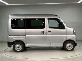 その他にも各種保険、お車の買取(T-UP)、JAF、TSカード、携帯電話などの取扱いをしております。詳しくはスタッフにお尋ねください。