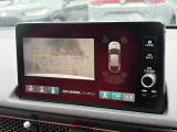 パーキングセンサーもついておりますので駐車などが苦手な方も安心して運転が可能です。