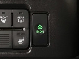 ★ECONスイッチ★ エコドライブを加速しよう!スイッチをONにすると、運転の仕方によるロスを抑え込み燃費をよくするようクルマが頑張ります(*^ー^*)燃費向上にチャレンジ♪