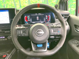 【純正革巻きステアリング】上質な革を使用することで、手にしっかり馴染みとても運転しやすいハンドルです♪