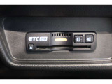 ETC2.0の車載機搭載です!!ETCカードを挿入すれば料金所はノンストップで通過できます。ETC限定の割引や、高速道路の情報提供サービスを利用できます♪